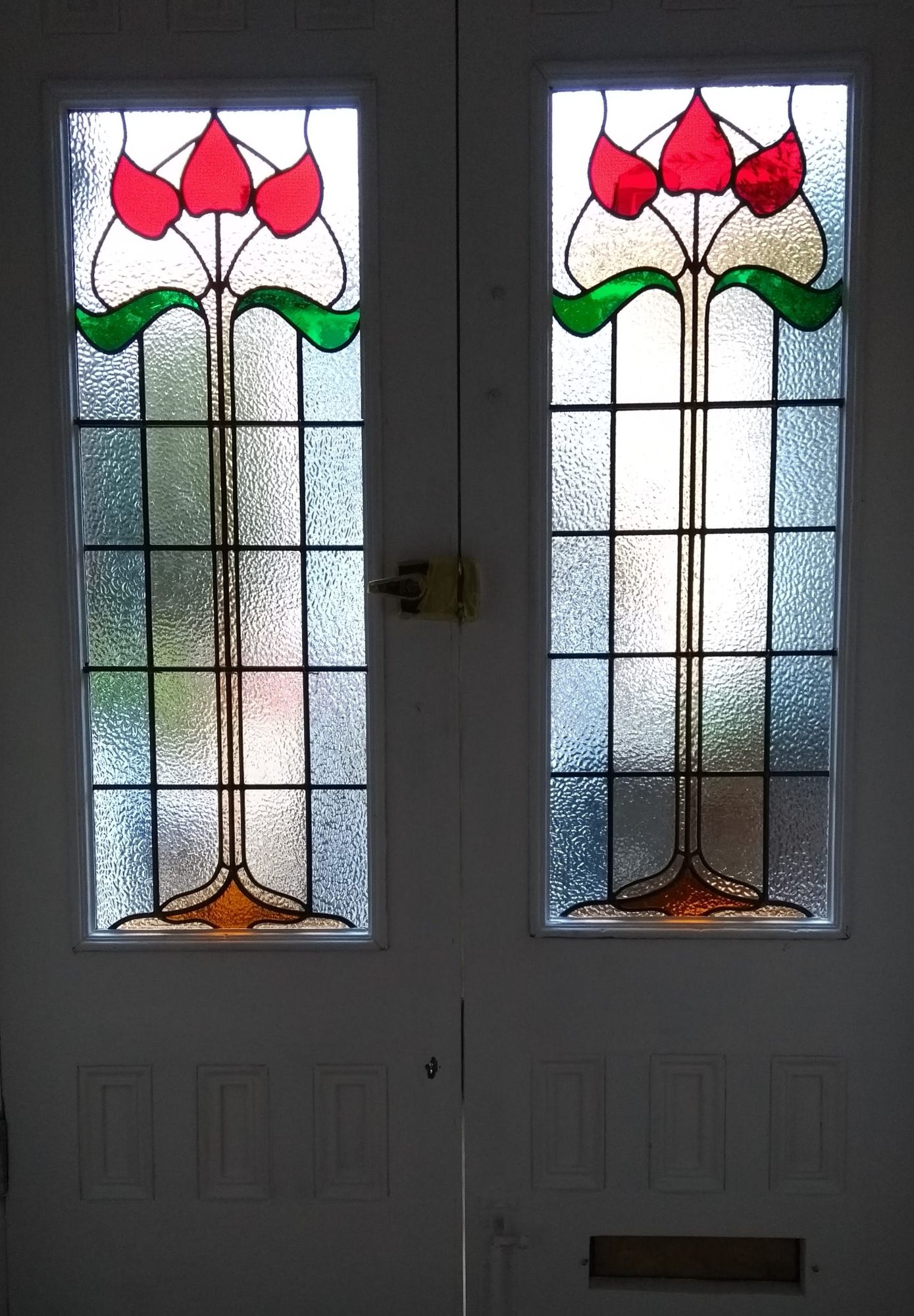 Stained glass window & leaded light specialist for South London.
